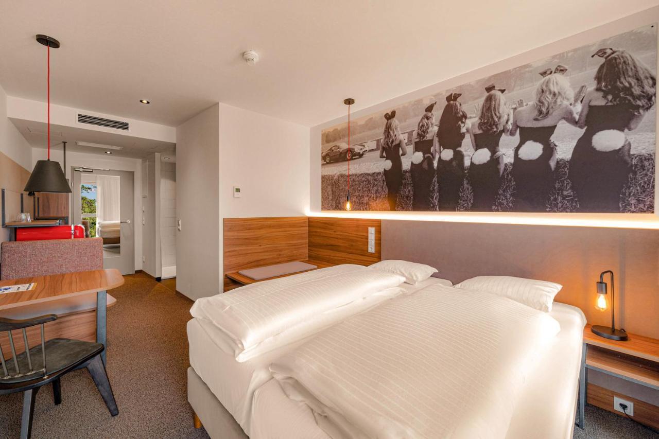 Zuendwerk - Motel Strasshof an der Nordbahn Екстериор снимка